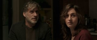 Foxtrot: Lior Ashkenazi e Sarah Adler in una scena del film