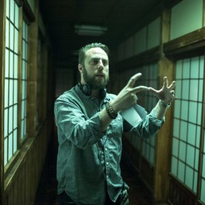 Jukai - La foresta dei suicidi: il regista Jason Zada sul set del film