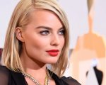 Mary Queen of Scots: Margot Robbie quasi irriconoscibile sul set del film