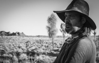 Sweet Country: il regista Warwick Thornton sul set del film