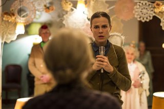 Dove cadono le ombre: Elena Cotta (di spalle) e Federica Rossellini in un momento del film