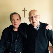 The Devil and Father Amorth: William Friedkin e Padre Gabriele Amorth in un'immagine promozionale