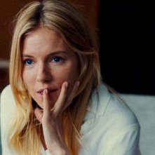 The Private Life of a Modern Woman: Sienna Miller in un'immagine del film