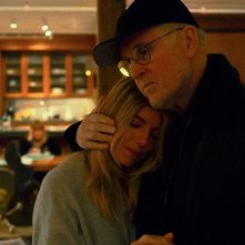 The Private Life of a Modern Woman: Sienna Miller e Charles Grodin in un'immagine del film