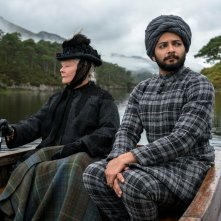 Vittoria e Abdul: Judi Dench e Ali Fazal in un'immagine del film