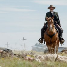 Godless: Jeff Daniels in una foto della serie