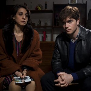 Nato a Casal di Principe: Donatella Finocchiaro e Alessio Lapice in una scena del film