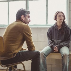 Neve nera: Dolores Fonzi e Leonardo Sbaraglia in una scena del film