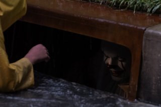 IT: una foto di Pennywise