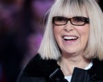 Addio a Mireille Darc, star di Borsalino, a lungo compagna di Alain Delon