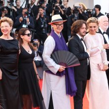 Venezia 2017: La giuria del festival sul red carpet inaugurale