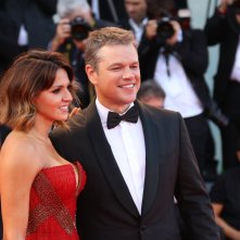 Venezia 2017: Matt Damon sorridente sul red carpet inaugurale