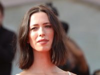 Rebecca Hall: 'Woody Allen? Mi pento di essermi scusata per aver lavorato con lui'