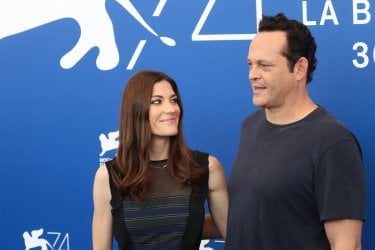 Venezia 2017: Jennifer Carpenter e Vince Vaughn sul red carpet di Brawl in Cell Block 99