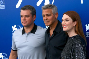 Venezia 2017: George Clooney, Julianne Moore e Matt Damon al photocall di Suburbicon