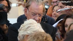 Venezia 2017: Donald Sutherland, Helen Mirren e i partecipanti al premio Kinéo sul red carpet