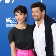 Venezia 2017: Matilda De Angelis e Patrick Bruel al photocall di Una famiglia