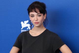 Venezia 2017: Matilda De Angelis al photocall di Una famiglia