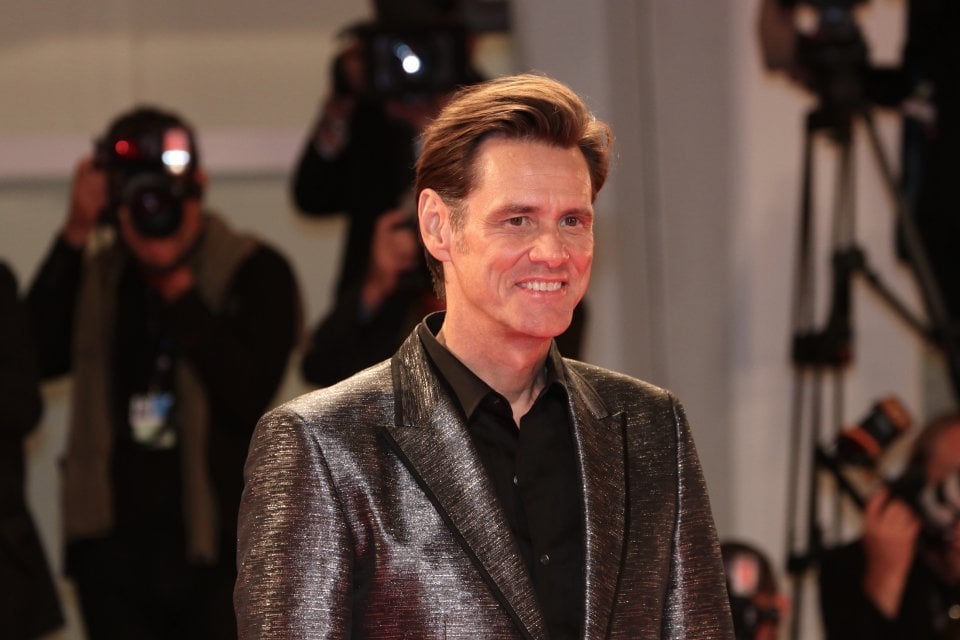 Venezia 2017: uno scatto di Jim Carrey sul red carpet di Jim & Andy: The Great Beyond.