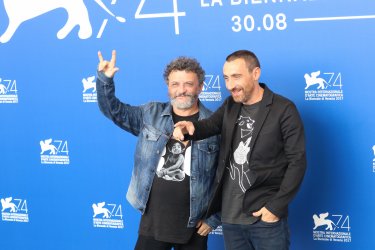 Venezia 2017: Antonio Manetti, Marco Manetti al photocall di Ammore e malavita