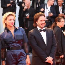 Venezia 2017: Jasmine Trinca, David Stratton ed Edgar Wright   sul red carpet della cerimonia di chiusura