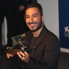 Venezia 2017: Xavier Legrand con il suo premio al photocall dei premiati