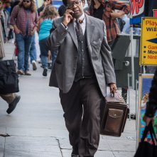 Roman J. Israel, Esq.: Denzel Washington cammina per la strada