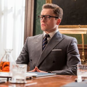 Kingsman: Il cerchio d'oro, Taron Egerton in una scena del film