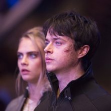 Valerian e la città dei mille pianeti: Cara Delevingne e Dane DeHaan in un momento del film