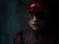 The Flash: il finale del film è stato radicalmente cambiato e tutti i camei sostituiti