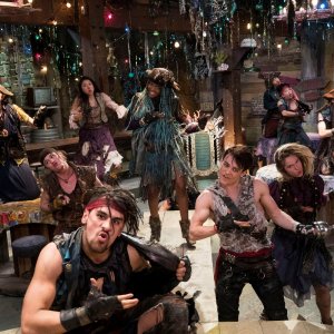 Descendants 2: una scena di gruppo del film