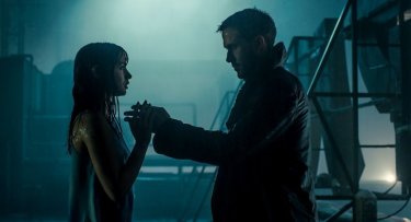 Blade Runner 2049: Ryan Gosling in una foto del film