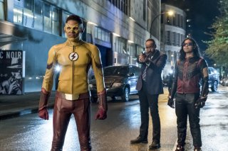 The Flash: Keiynan Lonsdale e Carlos Valdes in The Flash Reborn