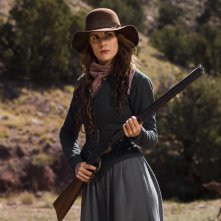 Godless: il character poster di Michelle Dockery
