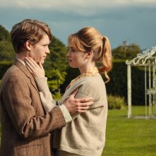 Laltra Met Della Storia Billy Howle Freya Mavor