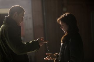 L'uomo di neve: Michael Fassbender e Charlotte Gainsbourg in una scena del film