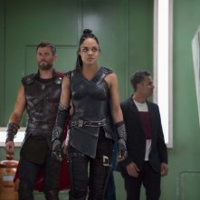 Thor: Ragnarok - Una foto di Tessa Thompson, Chris Hemsworth e Mark Ruffalo