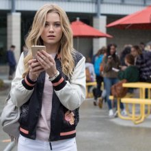 Runaways: una foto di Virginia Gardner