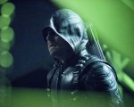 Arrow: nel nuovo trailer della stagione 6 Star City ha bisogno di Green Arrow!
