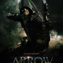 Arrow: Stephen Amell nella nuova locandina della stagione 6