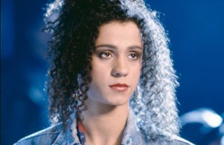 La moglie del soldato: Jaye Davidson in una scena del film