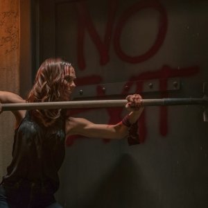 Saw: Legacy, Laura Vandervoort in una scena del film