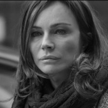 Senza fiato: un primo piano di Francesca Neri