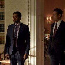 Designated Survivor: gli attori Kal Penn e Adan Canto in One Year In