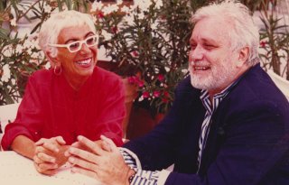 Così parlò De Crescenzo: Lina Wertmüller e Luciano De Crescenzo in un'immagine del documentario