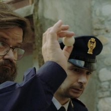 Finché c'è prosecco c'è speranza: Giuseppe Battiston e Paolo Cioni in una scena del film