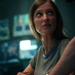 Geostorm: Alexandra Maria Lara in una scena del film