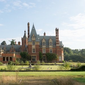 Mistero a Crooked House: una scena del film