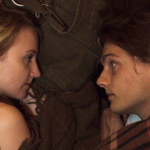 My Name is Emily: George Webster ed Evanna Lynch in un momento del film