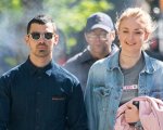 Il Trono di Spade: Sophie Turner annuncia il suo fidanzamento con Joe Jonas!